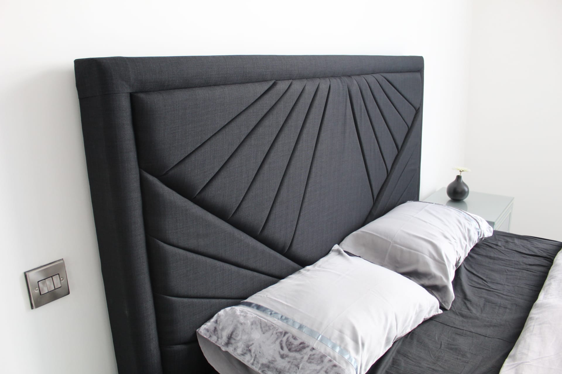 Madison Cut Border Headboard